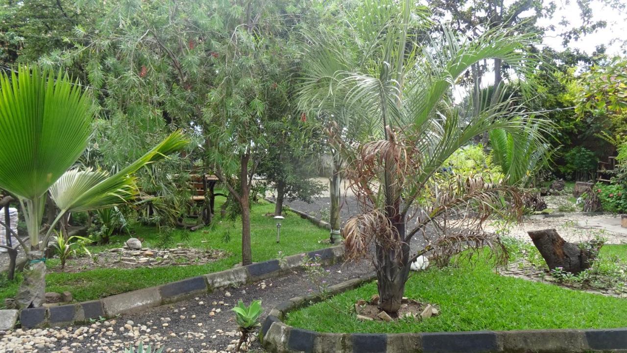 Kivu Beach Garden Gisenyi ภายนอก รูปภาพ