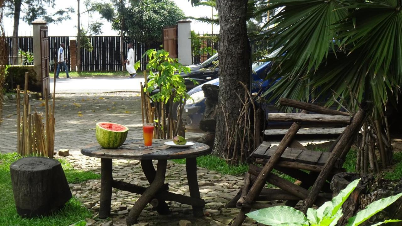 Kivu Beach Garden Gisenyi ภายนอก รูปภาพ